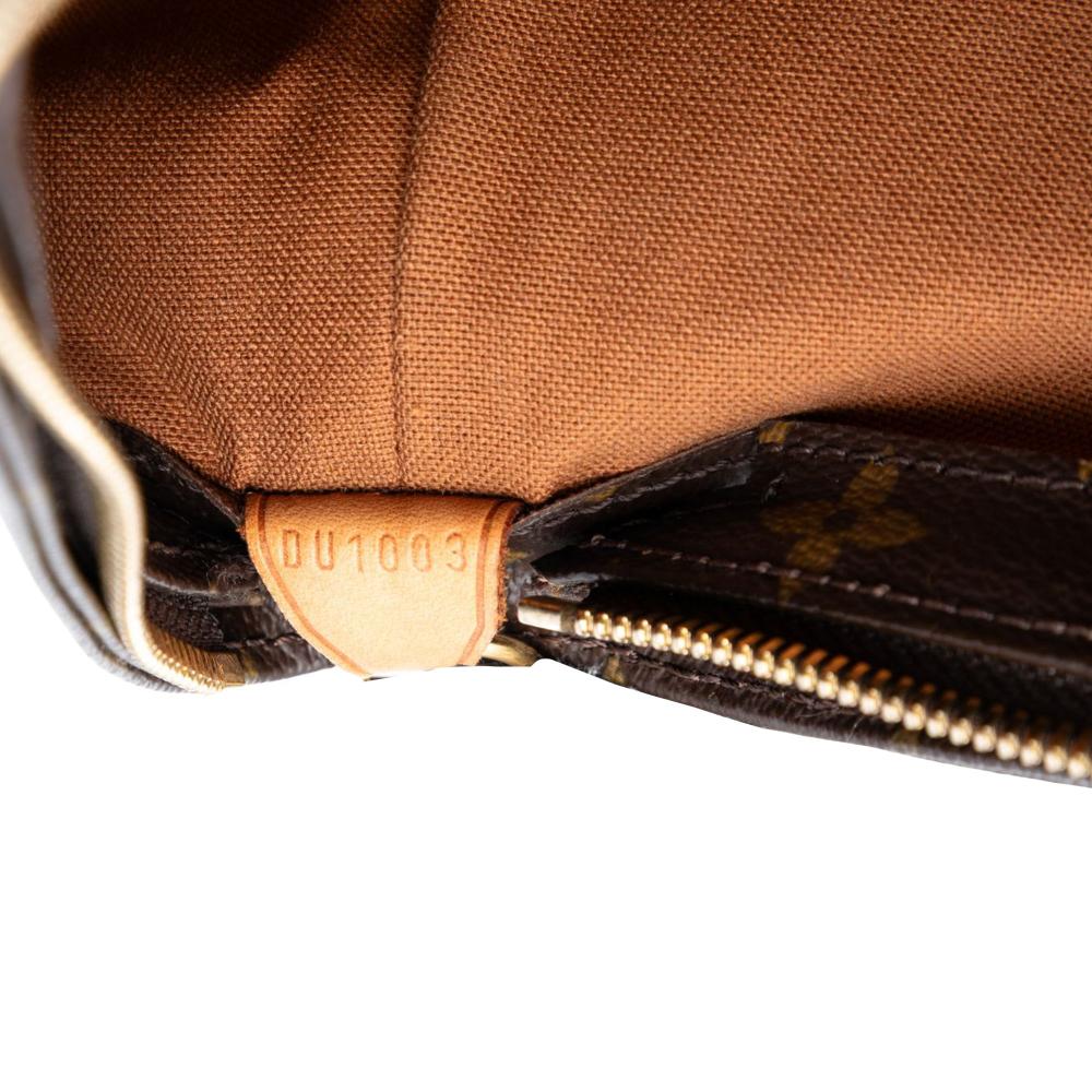 Louis Vuitton B Louis Vuitton Brown Monogram Canvas Fabric Monogram Cabas Mezzo France