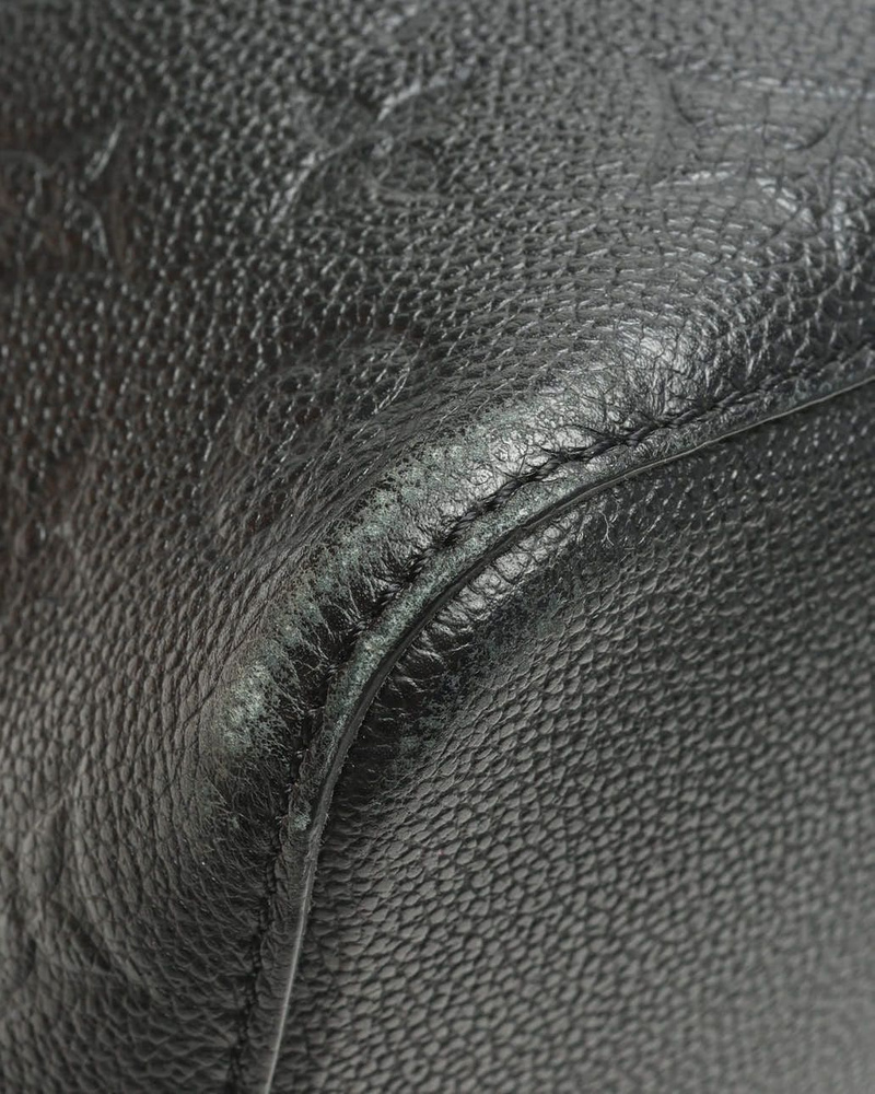 Louis Vuitton Empreinte Néonoé MM Bucket Bag