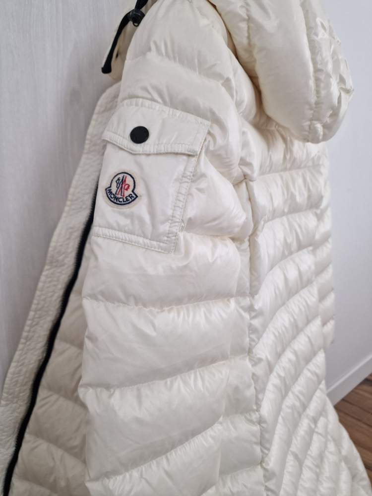 Moncler Moka Giubbotto