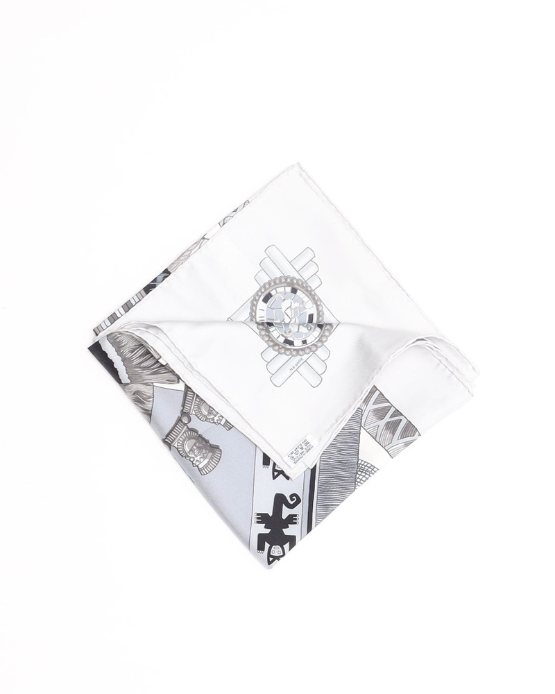 Hermès 90 Huaca Piru Silk Scarf