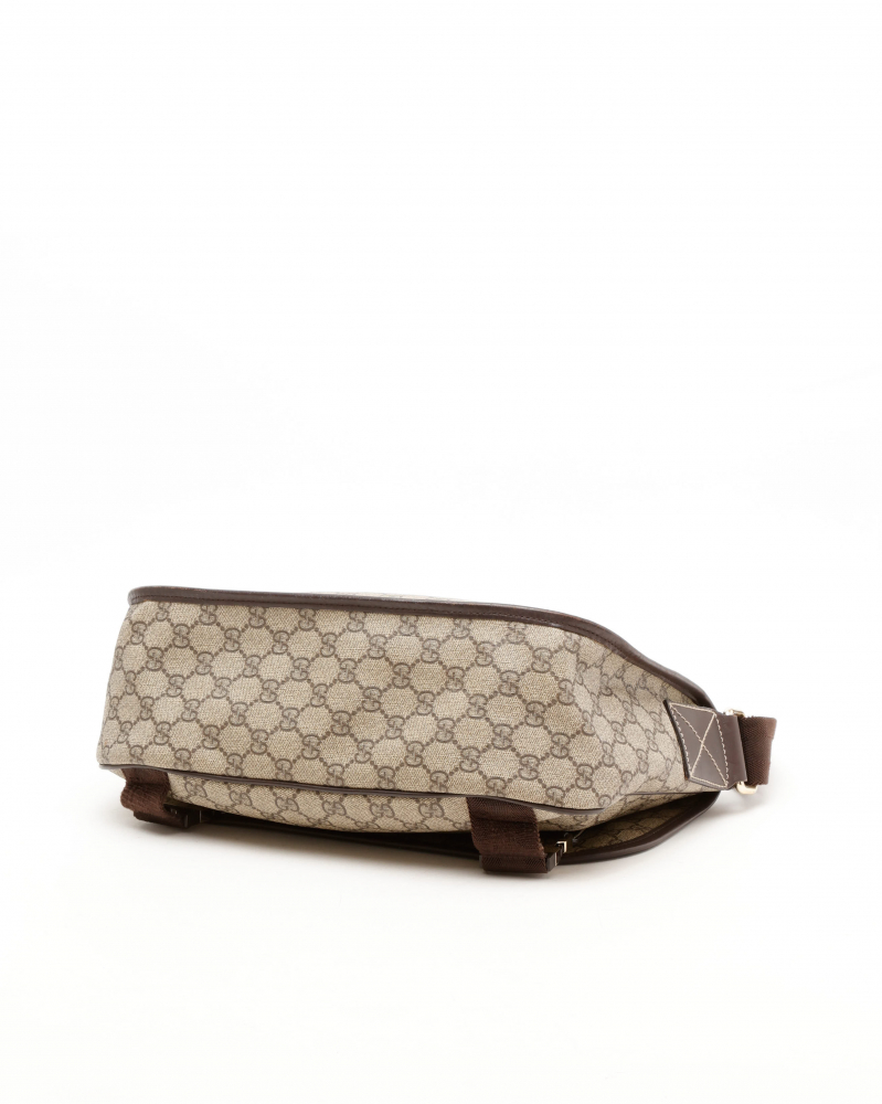 Gucci GG Supreme Messenger Bag
