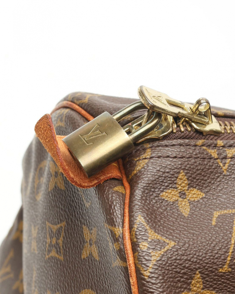 Louis Vuitton Monogram Keepall 55 Weekend Bag