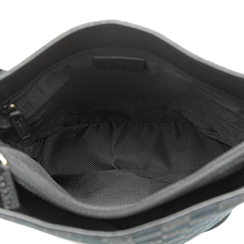 Gucci B Gucci Blue Navy Canvas Fabric GG Shoulder Bag Italy