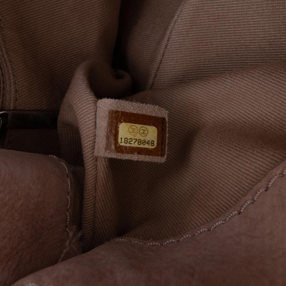 Chanel B Chanel Brown Beige Calf Leather skin Stitched Highlander Messenger Bag France