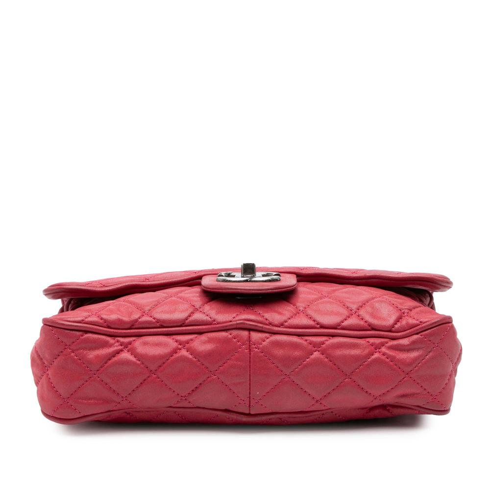 Chanel B Chanel Pink Strawberry Calf Leather Small Quilted Iridescent skin Shiva Flap Italy