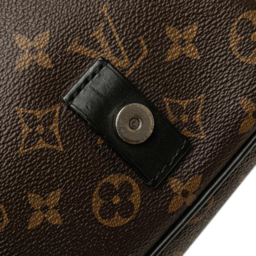 Louis Vuitton B Louis Vuitton Brown Monogram Canvas Canvas Monogram Macassar Christopher Messenger France