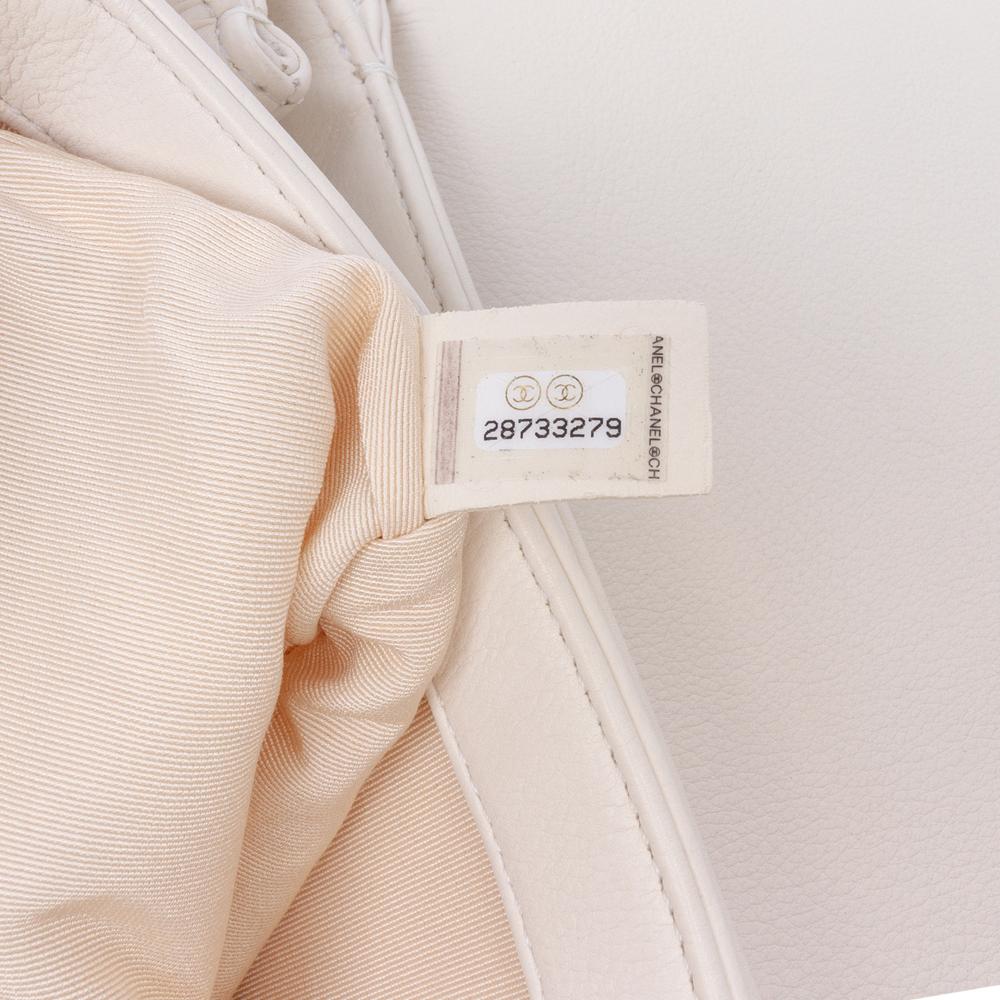 Chanel AB Chanel White Ivory Calf Leather Small Quilted skin Pearl CC Accordion Flap Italy