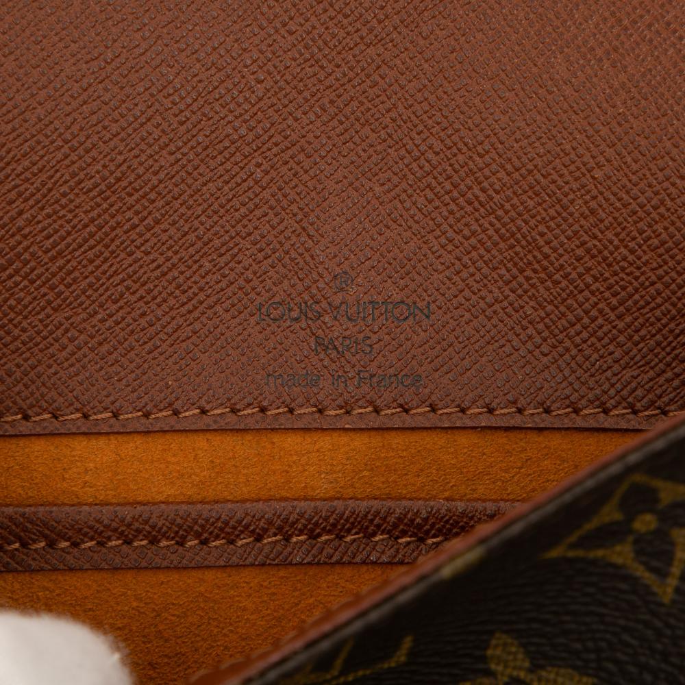 Louis Vuitton B Louis Vuitton Brown Monogram Canvas Fabric Monogram Musette Tango Short Strap France