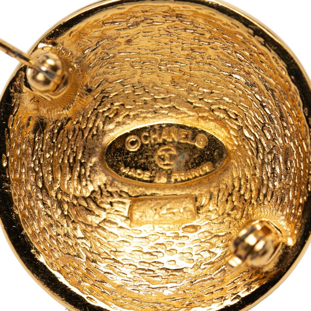 Chanel AB Chanel Gold Gold Plated Metal CC Quilted Round Brooch France