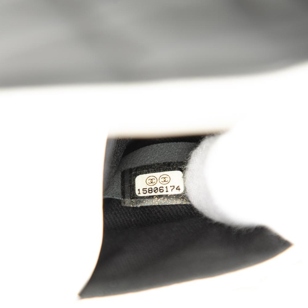 Chanel White CC Bicolor Quilted Lambskin Double Sided Wallet on Chain France