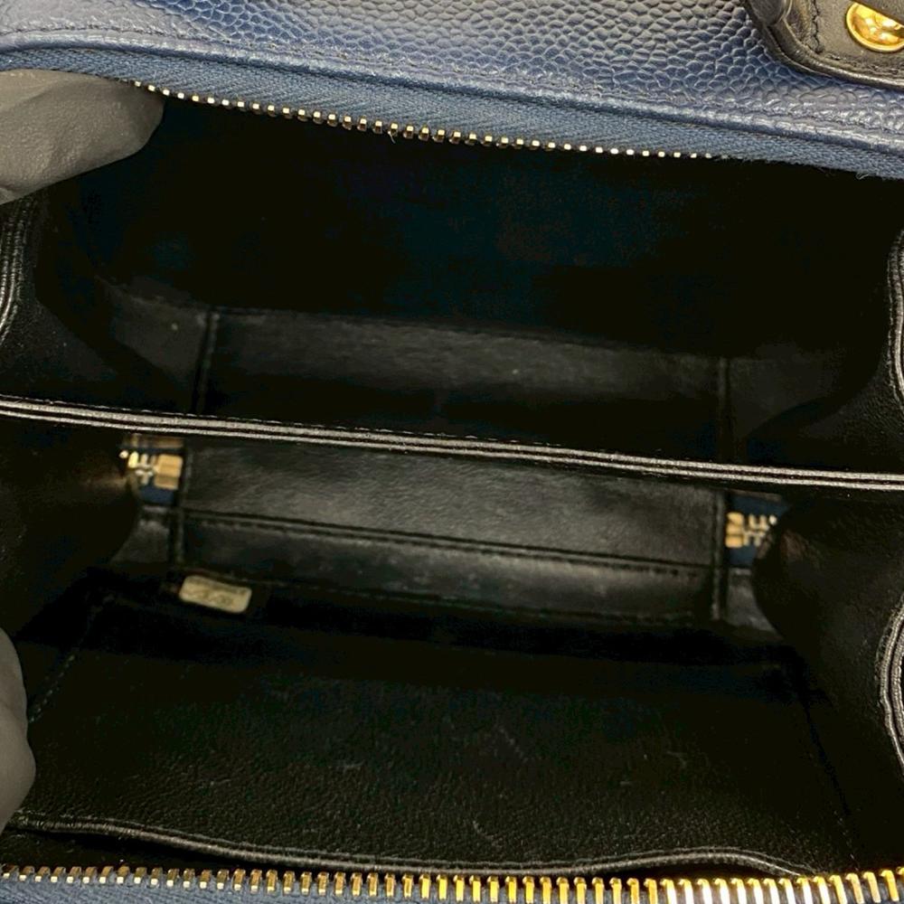 Chanel AB Chanel Blue Navy Caviar Leather Leather Small Bicolor Caviar CC Filigree Vanity Case France
