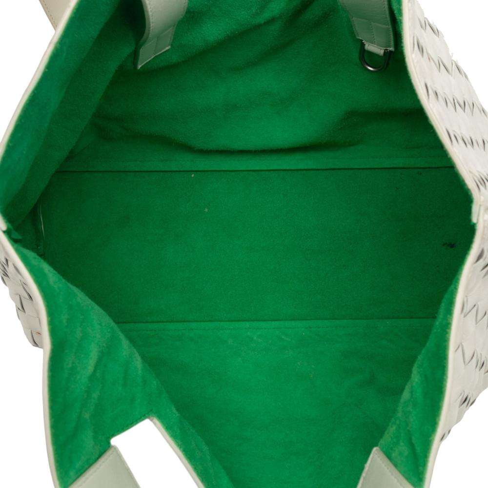 Bottega Veneta B Bottega Veneta White Nappa Leather Leather Medium Nappa Intrecciato East West Slot Tote Italy