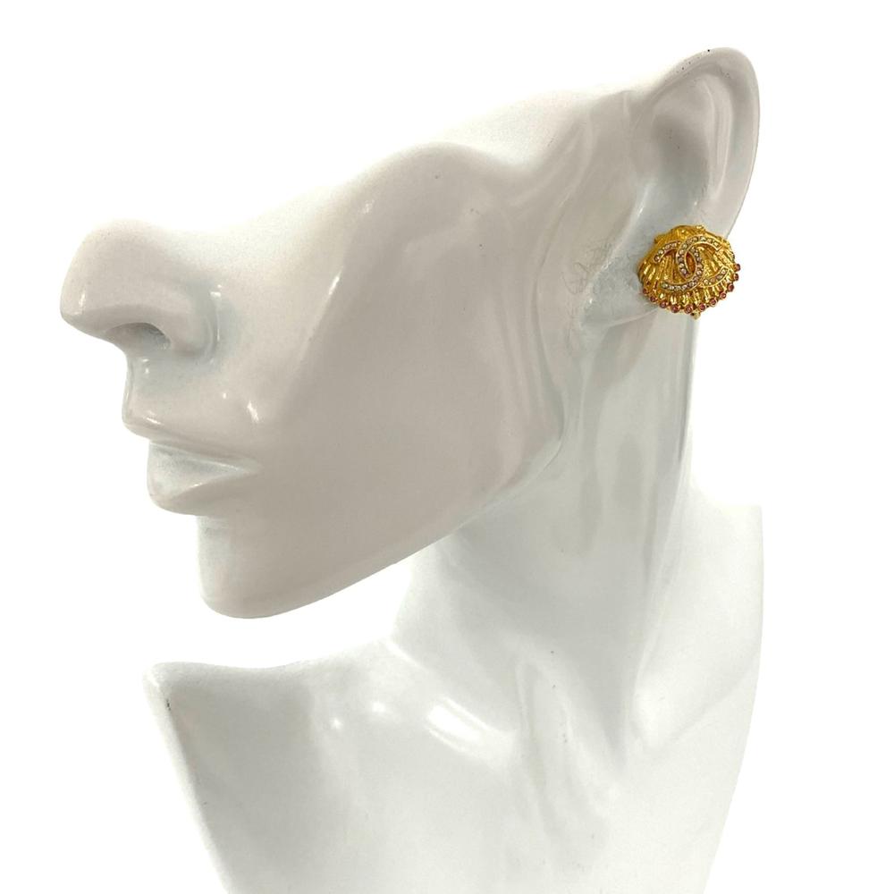 Chanel AB Chanel Gold Gold Plated Metal CC Rhinestone Shell Clip On Earrings France