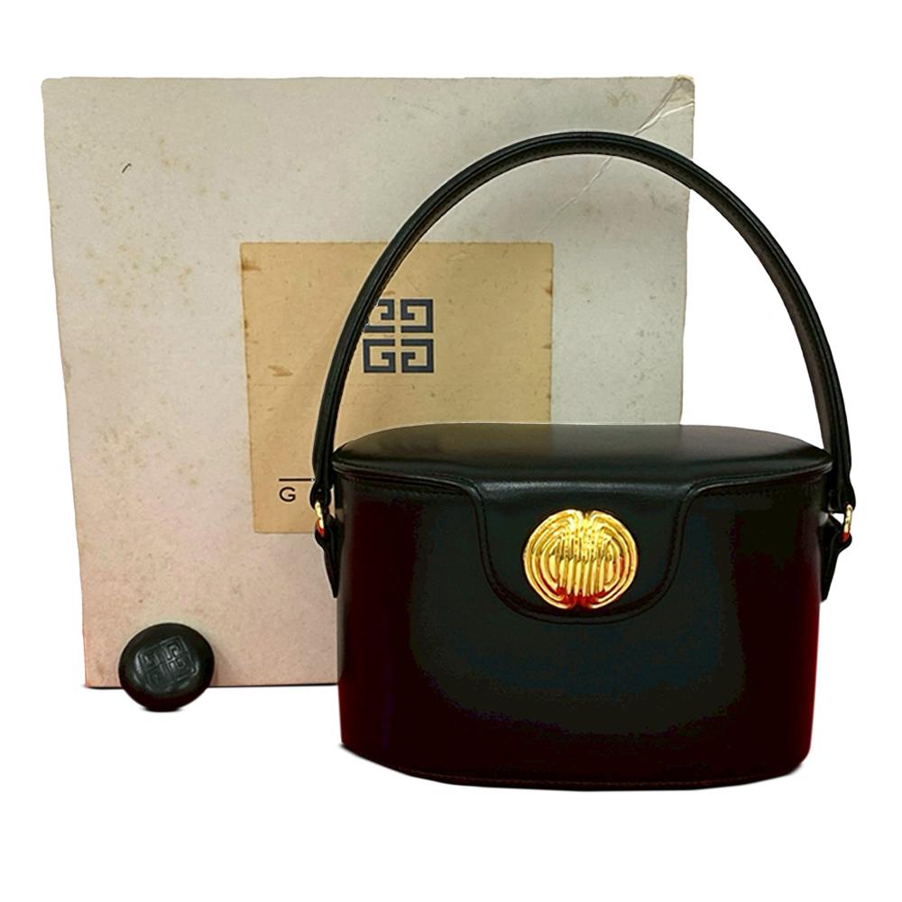 Givenchy AB Givenchy Black Calf Leather 4G Logo Metal Vanity Bag France