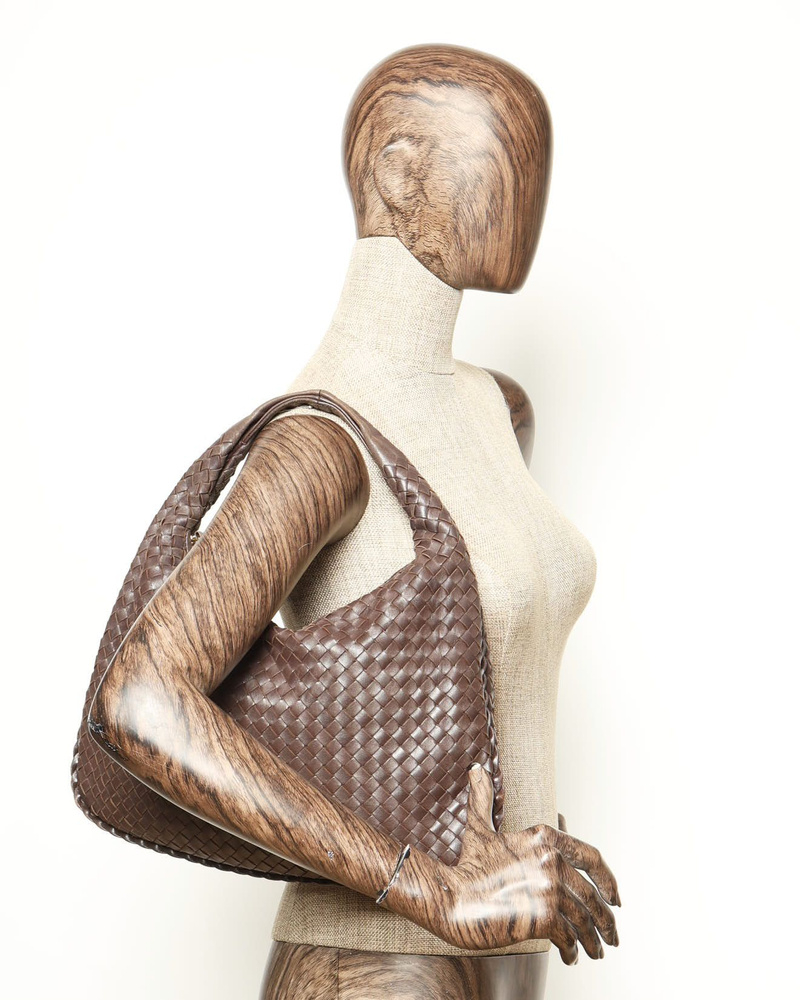 Bottega Veneta Medium Intrecciato Hobo Bag