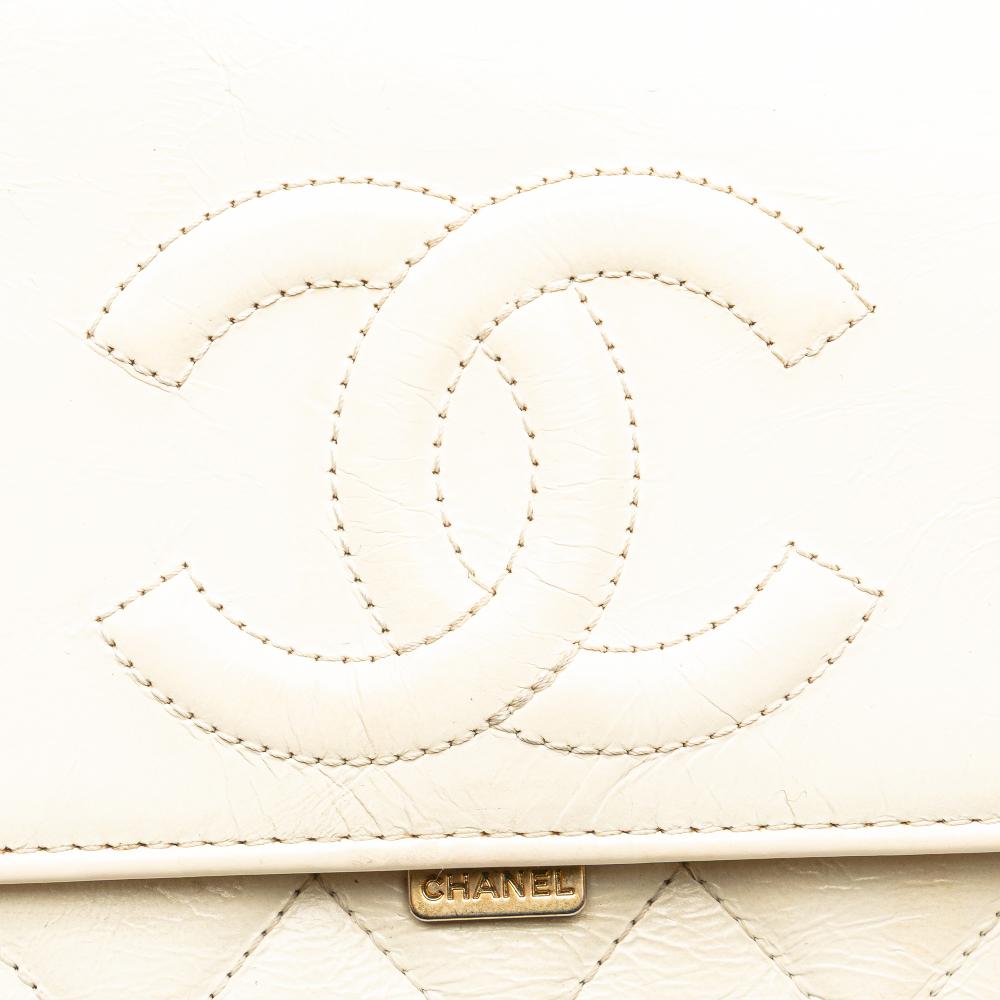 Chanel B Chanel White Ivory Calf Leather Crumpled skin En Vogue Rope Flap Italy