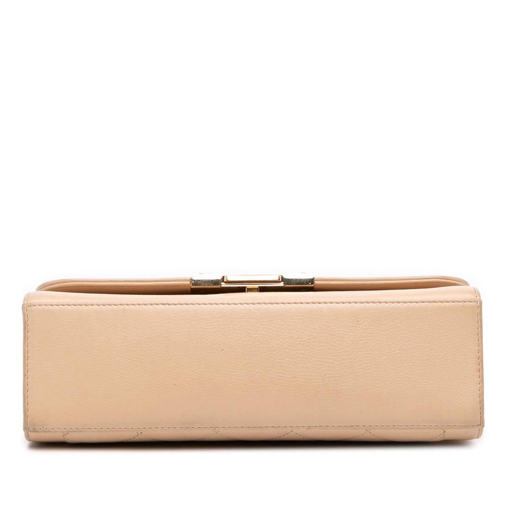 Chanel B Chanel Brown Beige Calf Leather Medium Quilted skin Label Click Flap Italy