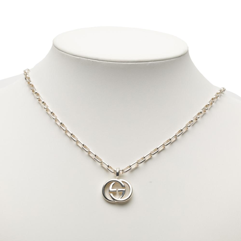 Gucci Silver Sterling Silver Interlocking G Pendant Chain Necklace Italy