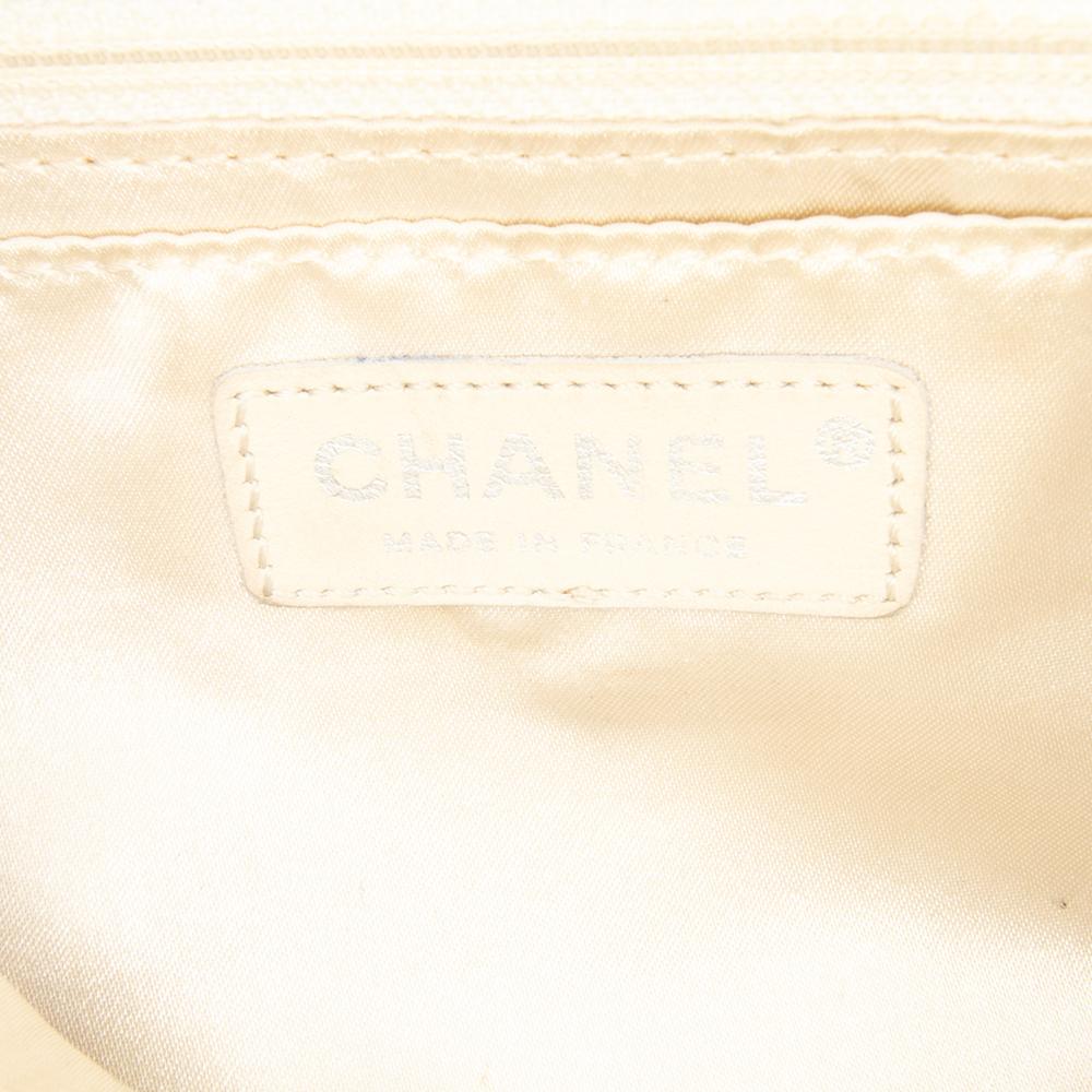 Chanel B Chanel Blue Navy Calf Leather CC Quilted Perforated Aged skin Flap France