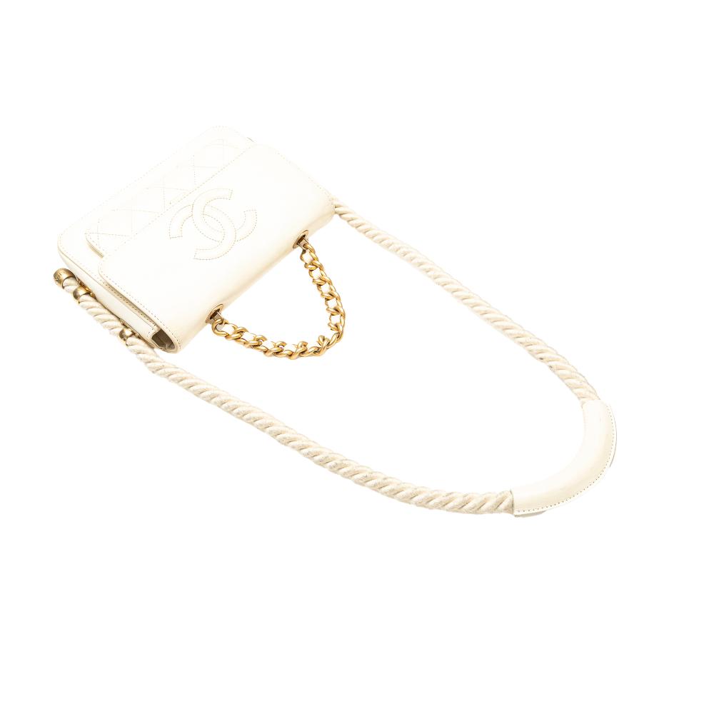 Chanel B Chanel White Ivory Calf Leather Crumpled skin En Vogue Rope Flap Italy