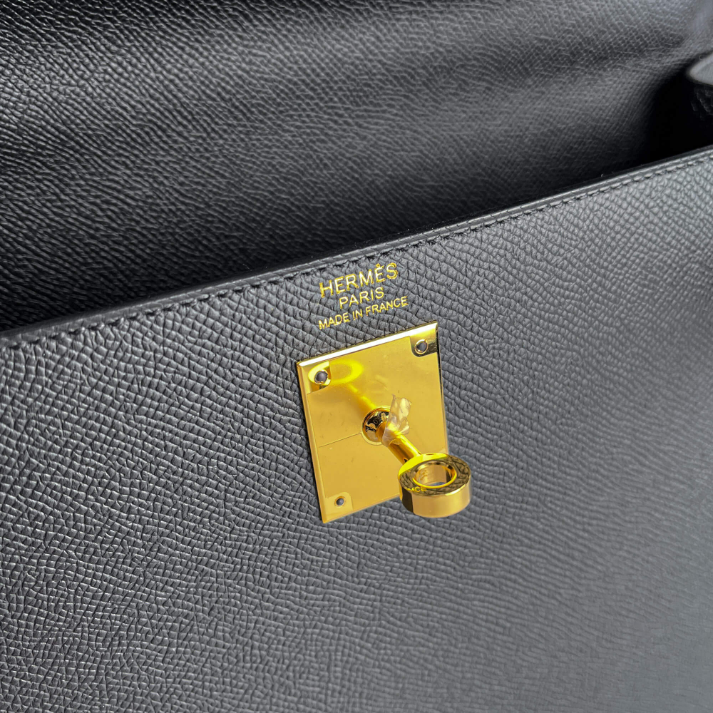 Hermès Kelly 32 Epsom Leather Sellier Top-handle Handbag Black