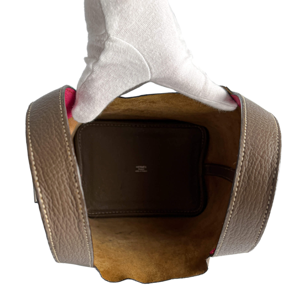 Hermès Picotin 18 Leather Lockless Bucket Handbag Etoupe