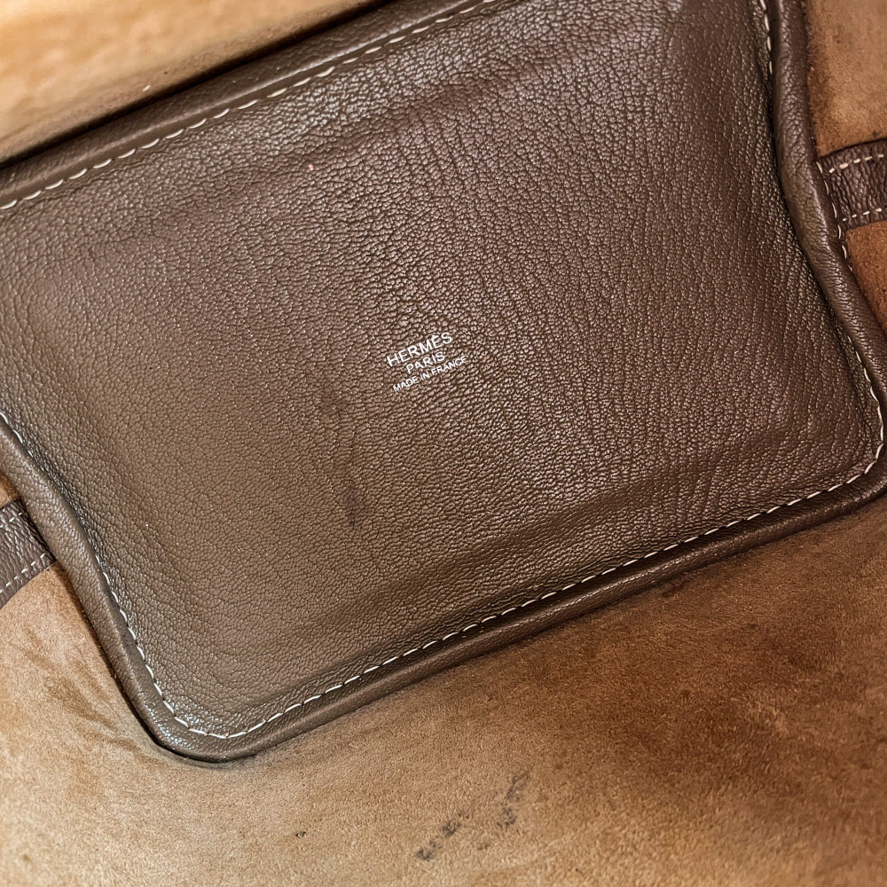 Hermès Picotin 18 Leather Lockless Bucket Handbag Etoupe