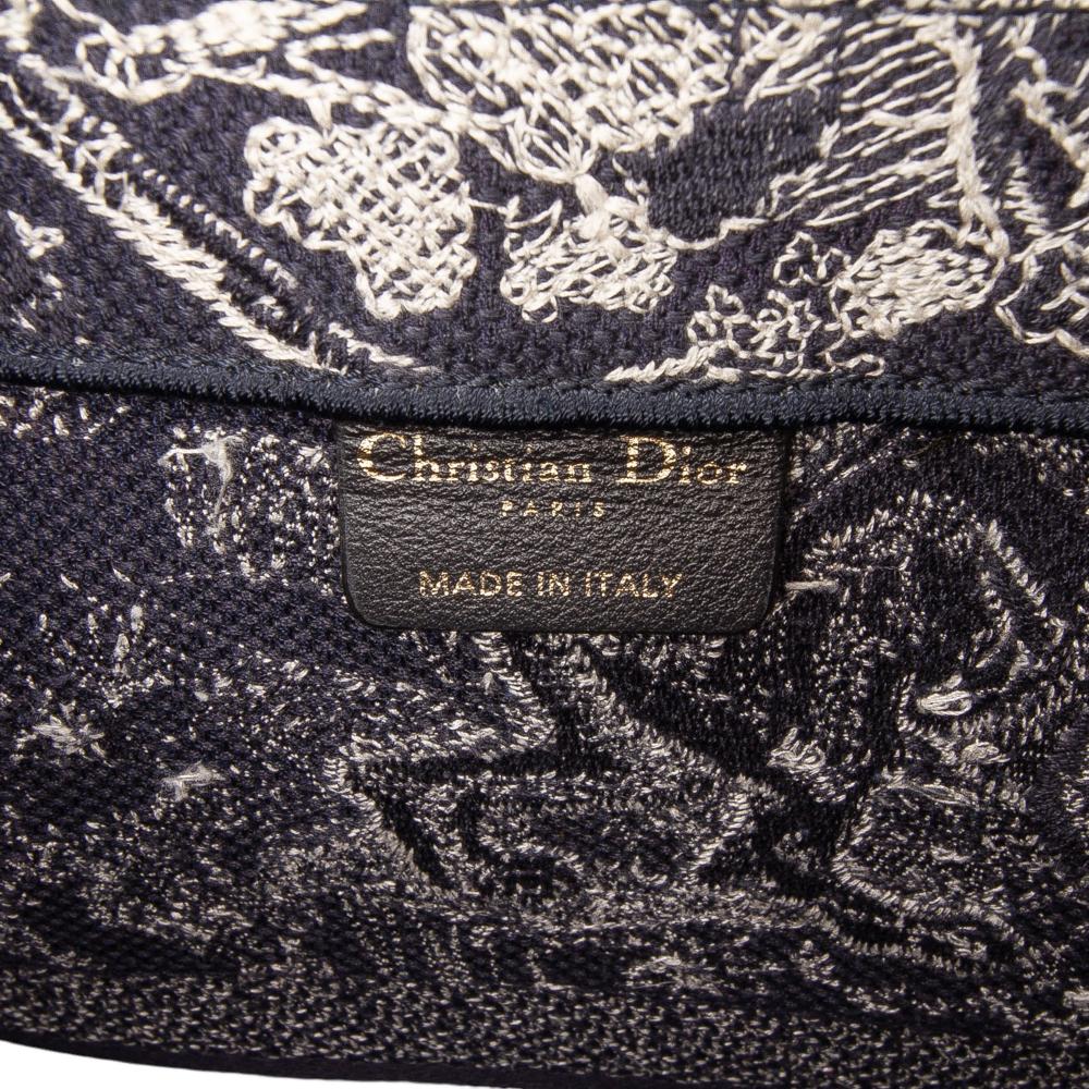 Christian Dior B Dior Blue Navy Canvas Fabric Large Toile de Jouy Reverse Embroidered Book Tote Italy