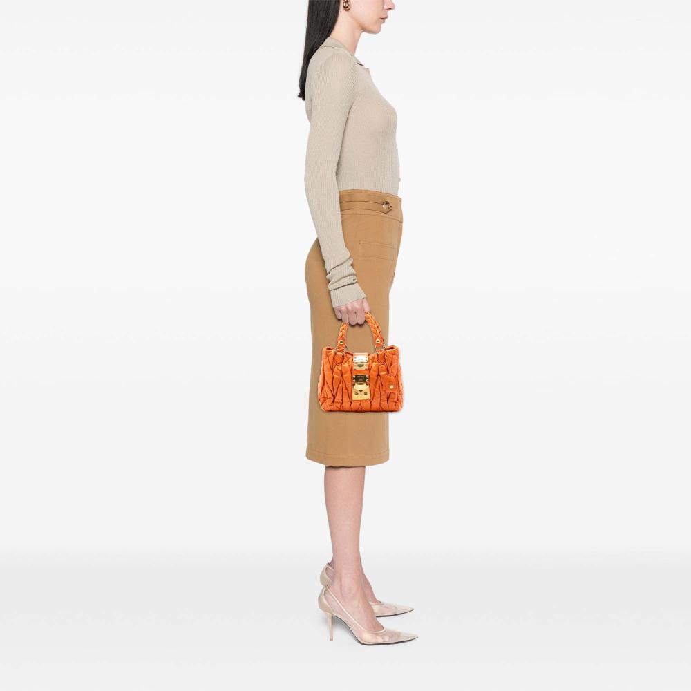 Miu Miu B Miu Miu Orange Lambskin Leather Leather Matelasse Lambskin Coffer Satchel Turkey