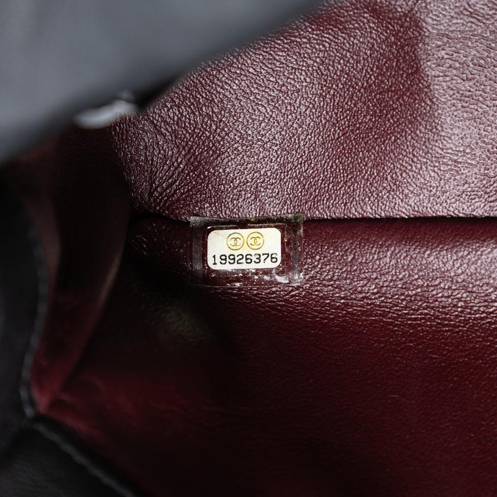 Chanel AB Chanel Black Calf Leather Small Quilted Distressed skin Studded Metal Beauty Flap Italy