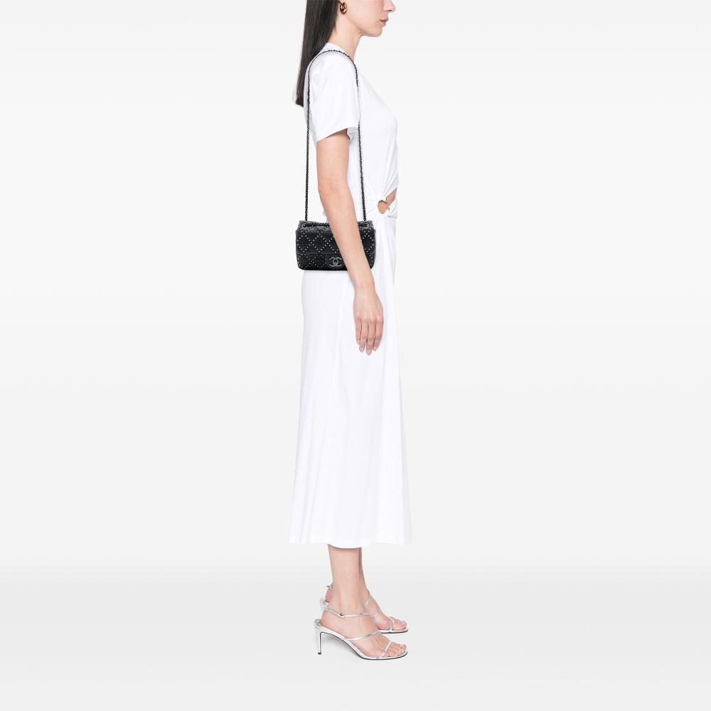 Chanel AB Chanel Black Calf Leather Small Quilted Distressed skin Studded Metal Beauty Flap Italy