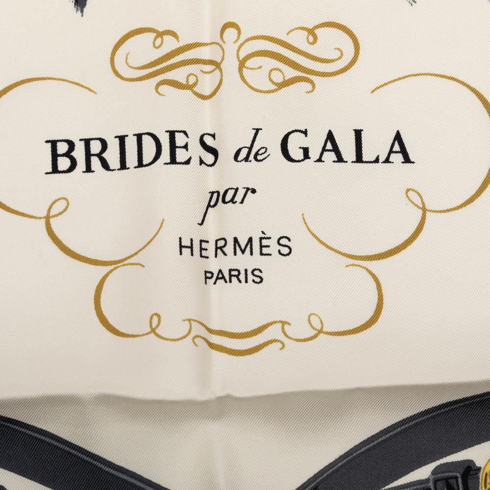 Hermès AB Hermès White with Pink Silk Fabric Brides de Gala Scarf 90 France