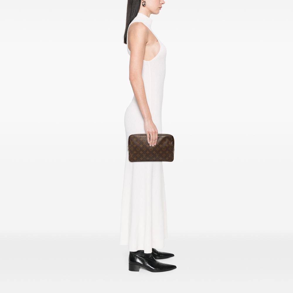 Louis Vuitton B Louis Vuitton Brown Monogram Canvas Fabric Monogram Trousse Toilette 28 France