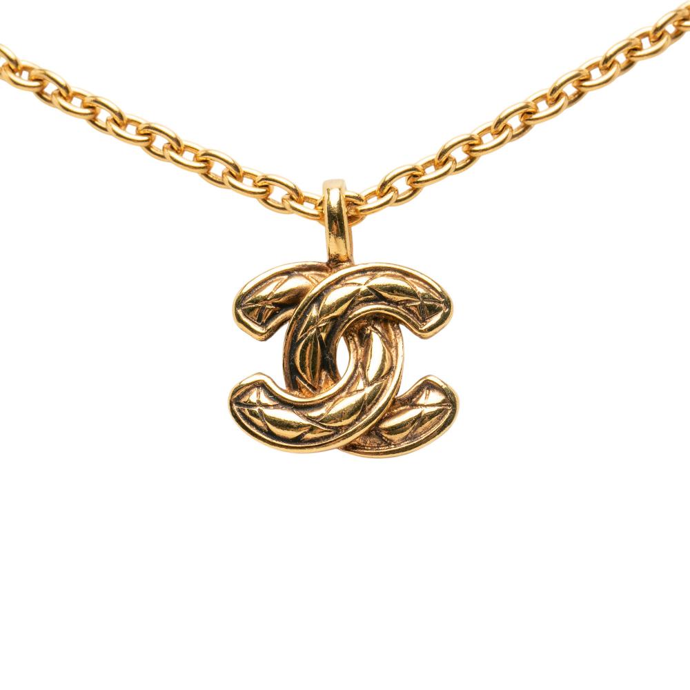 Chanel AB Chanel Gold Gold Plated Metal Quilted CC Pendant Necklace France