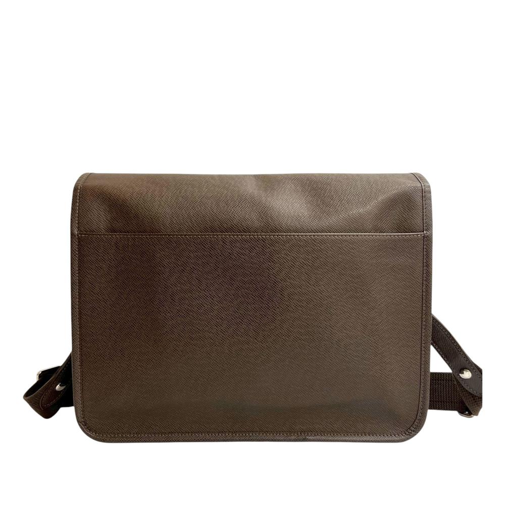Louis Vuitton AB Louis Vuitton Brown Dark Brown Taiga Leather Leather Taiga Alexei Messenger France