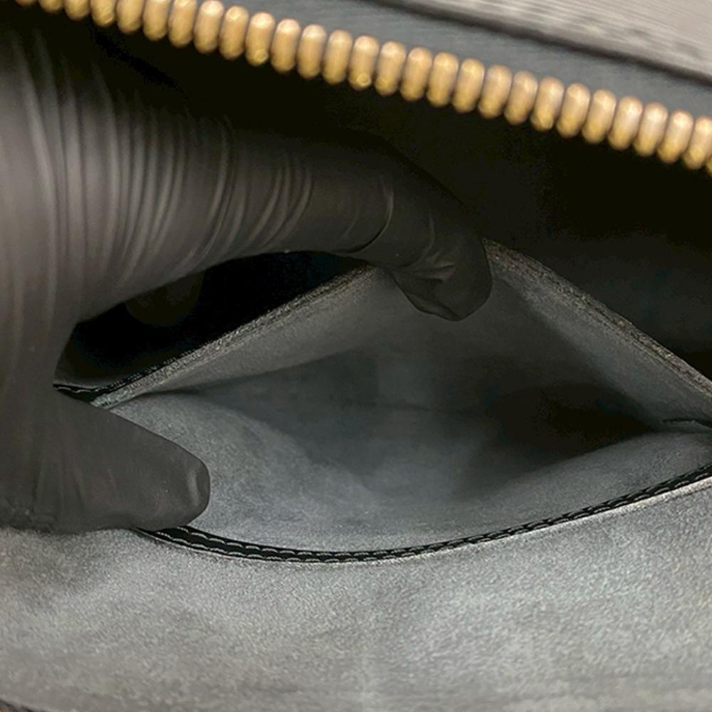 Louis Vuitton AB Louis Vuitton Black Epi Leather Leather Epi Alma PM France