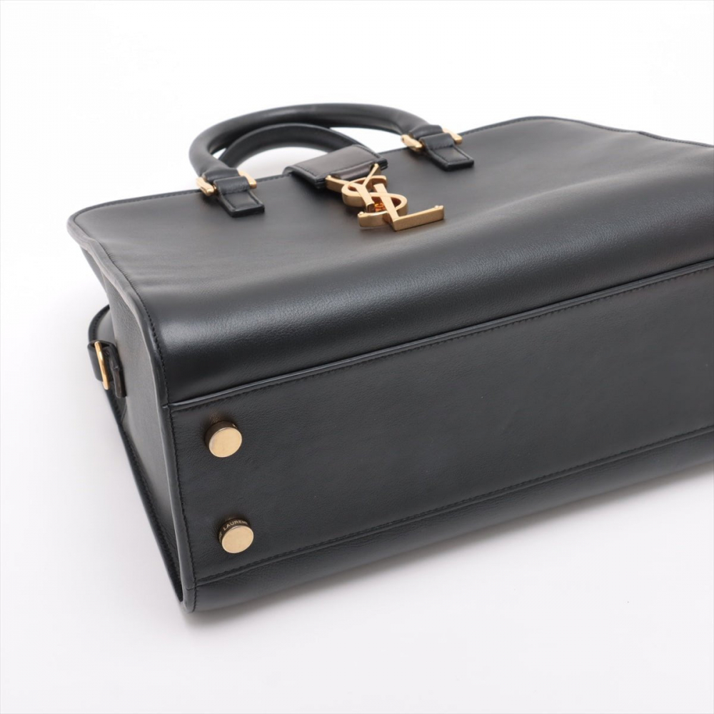 Saint Laurent Cabas Baby Leather 2-Ways Top-handle Handbag Black