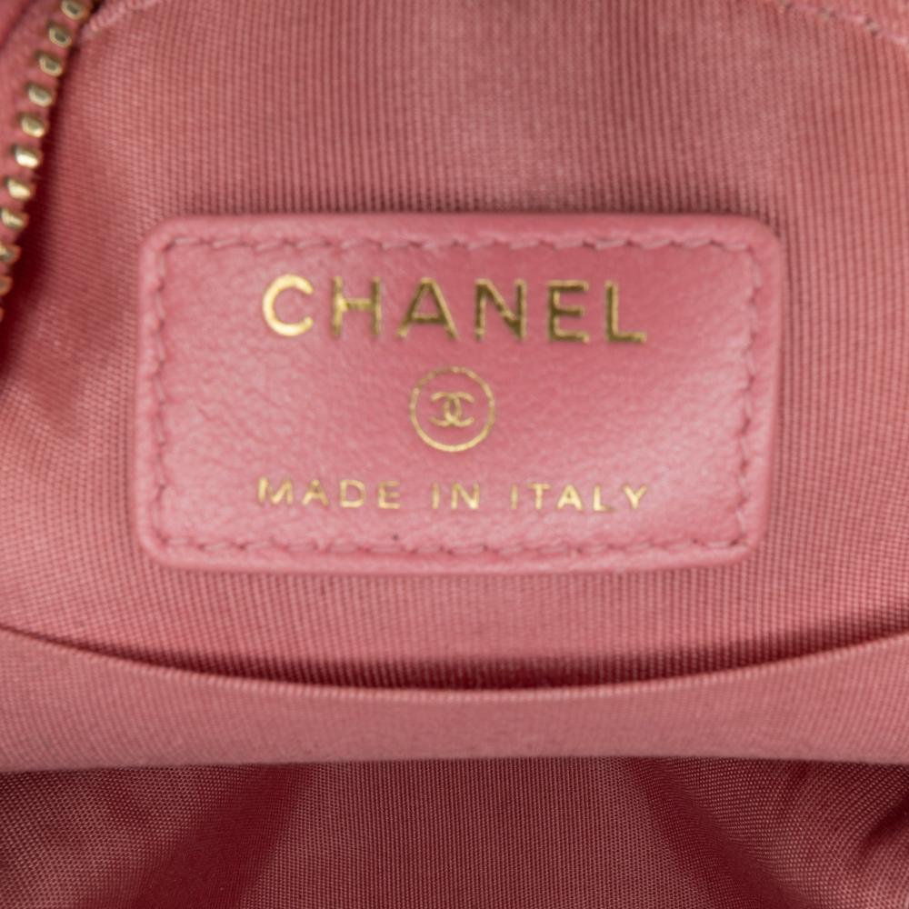 Chanel Pink Lambskin Leather Leather CC Quilted Lambskin Pearl Crush Round Clutch with Chain Italy