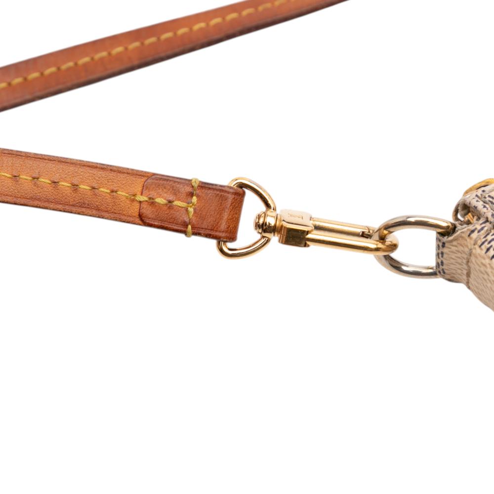 Louis Vuitton B Louis Vuitton White Damier Canvas Canvas Damier Azur Pochette Accessoires Spain