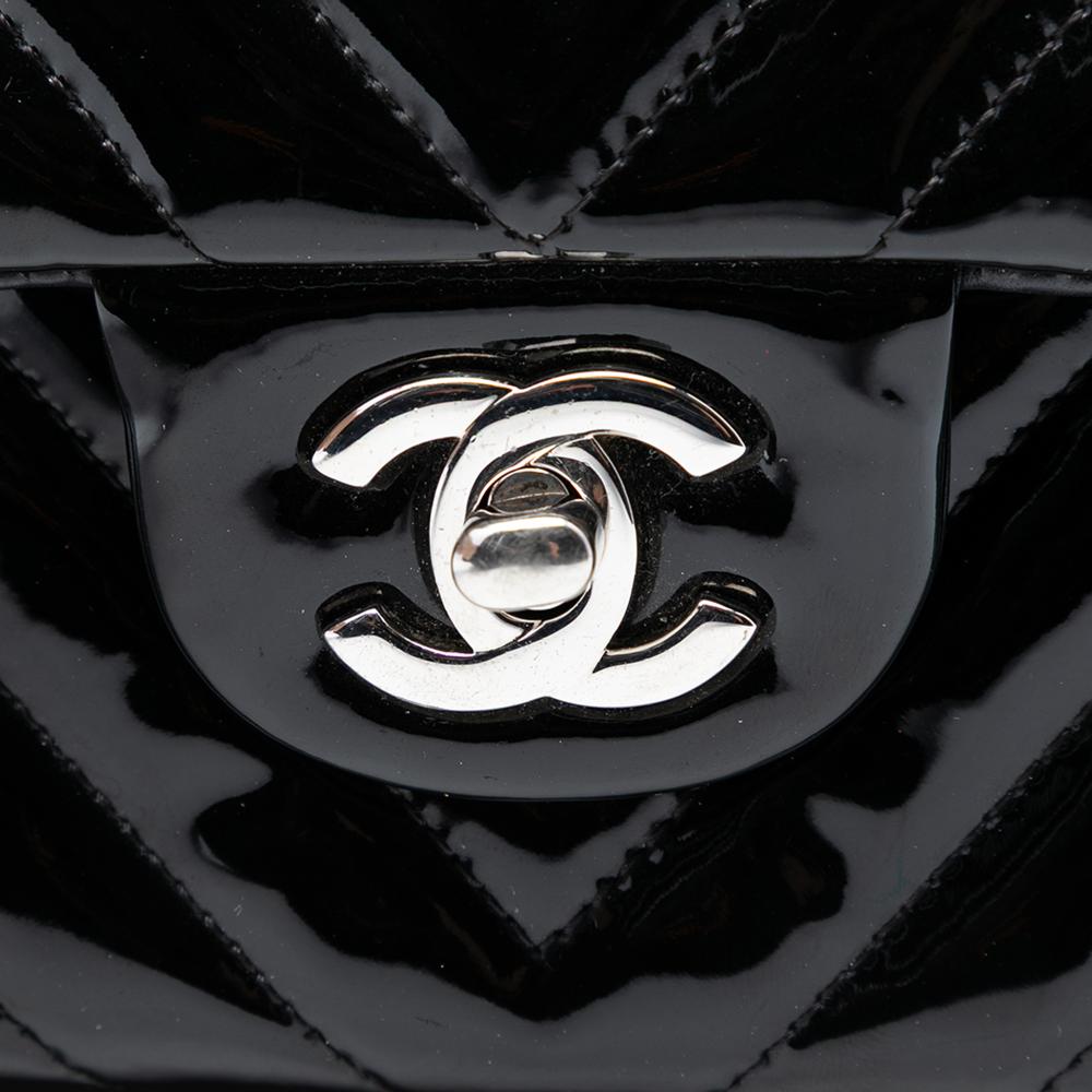 Chanel AB Chanel Black Patent Leather Leather Medium Classic Chevron Patent Double Flap France