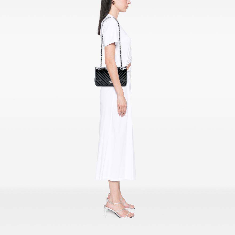 Chanel AB Chanel Black Patent Leather Leather Medium Classic Chevron Patent Double Flap France