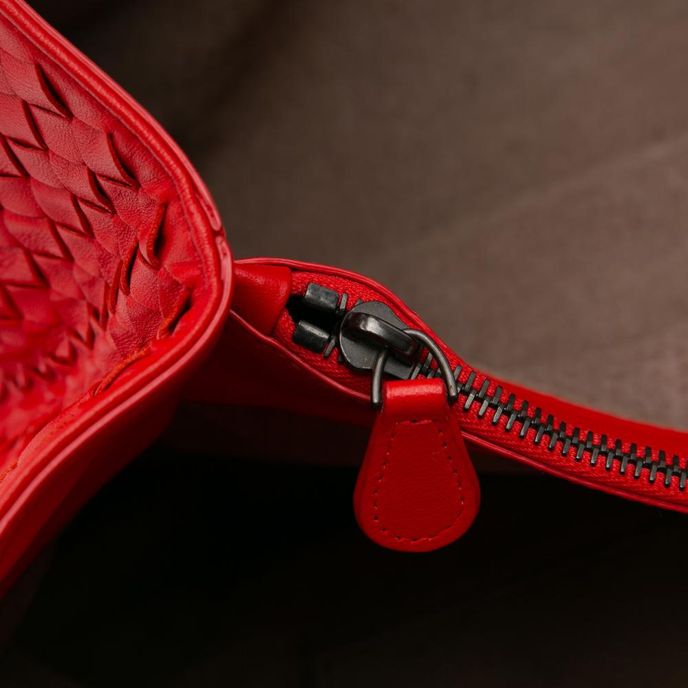 Bottega Veneta B Bottega Veneta Red Nappa Leather Leather Medium Nappa Intrecciato Double Chain Tote Italy