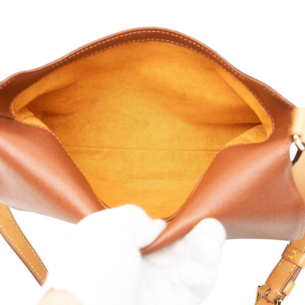 Louis Vuitton B Louis Vuitton Brown Monogram Canvas Fabric Monogram Musette Tango Short Strap France