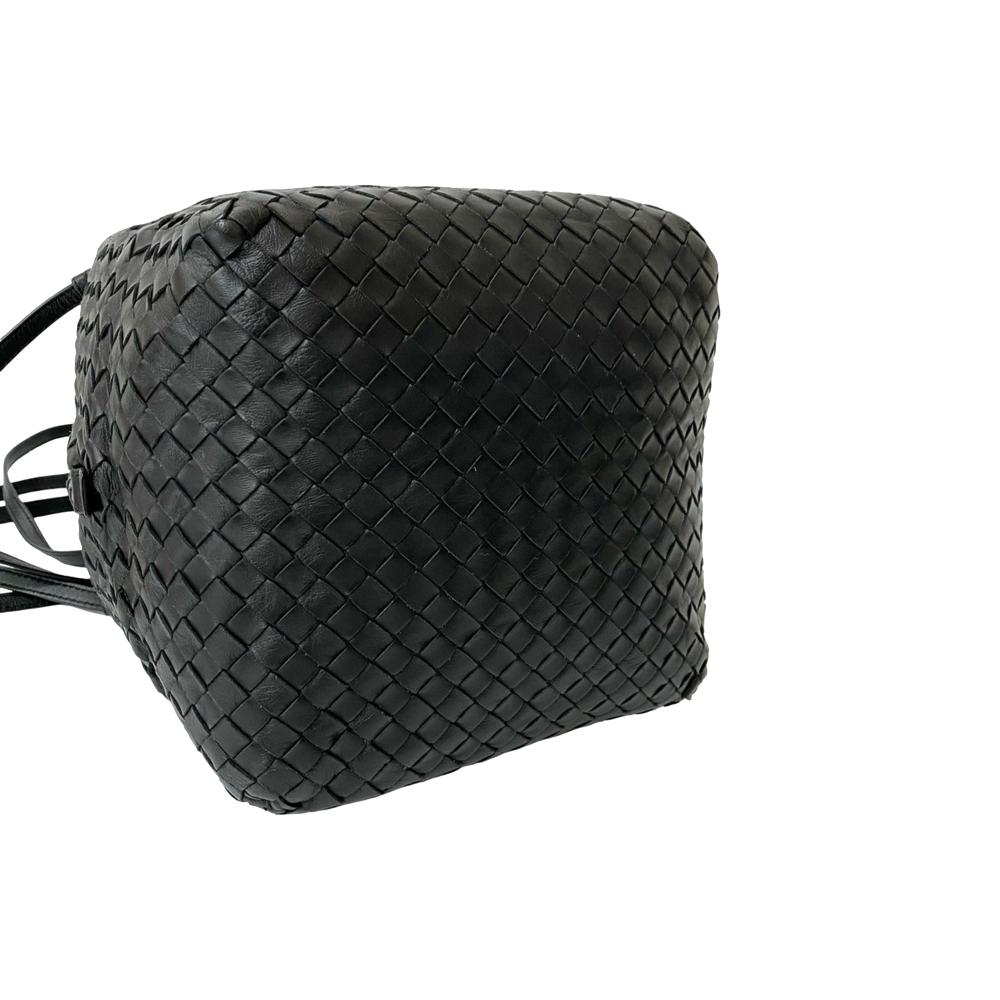 Bottega Veneta AB Bottega Veneta Black Nappa Leather Leather Nappa Intrecciato Cube Crossbody Italy