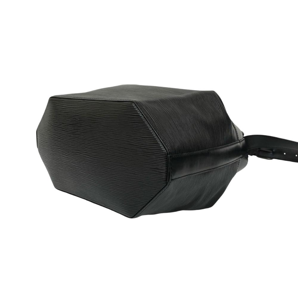 Louis Vuitton AB Louis Vuitton Black Epi Leather Leather Epi Sac D Epaule GM France