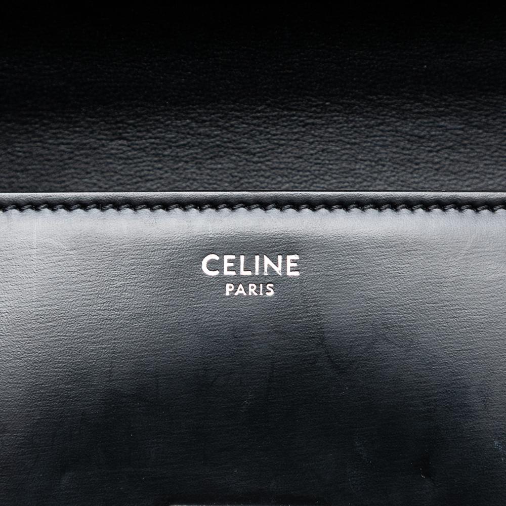 Celine B Celine Black Calf Leather Shiny skin Triomphe Chain Box Shoulder Bag France