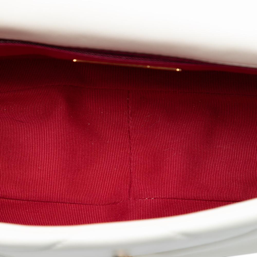 Chanel B Chanel White Lambskin Leather Leather Medium Lambskin 19 Flap Italy