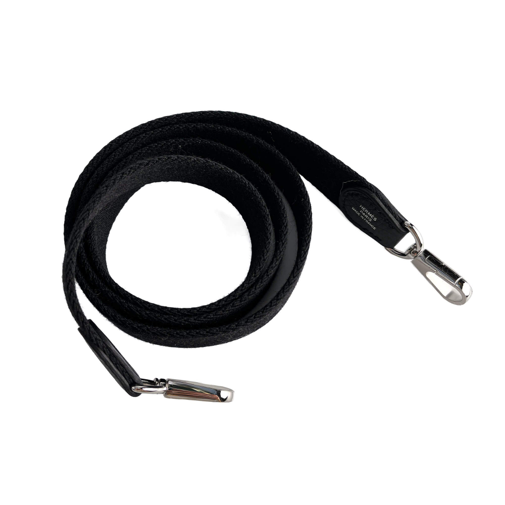 Hermès Evelyne 16 TPM Taurillon Clemence Leather Amazone Hobo Crossbody Black