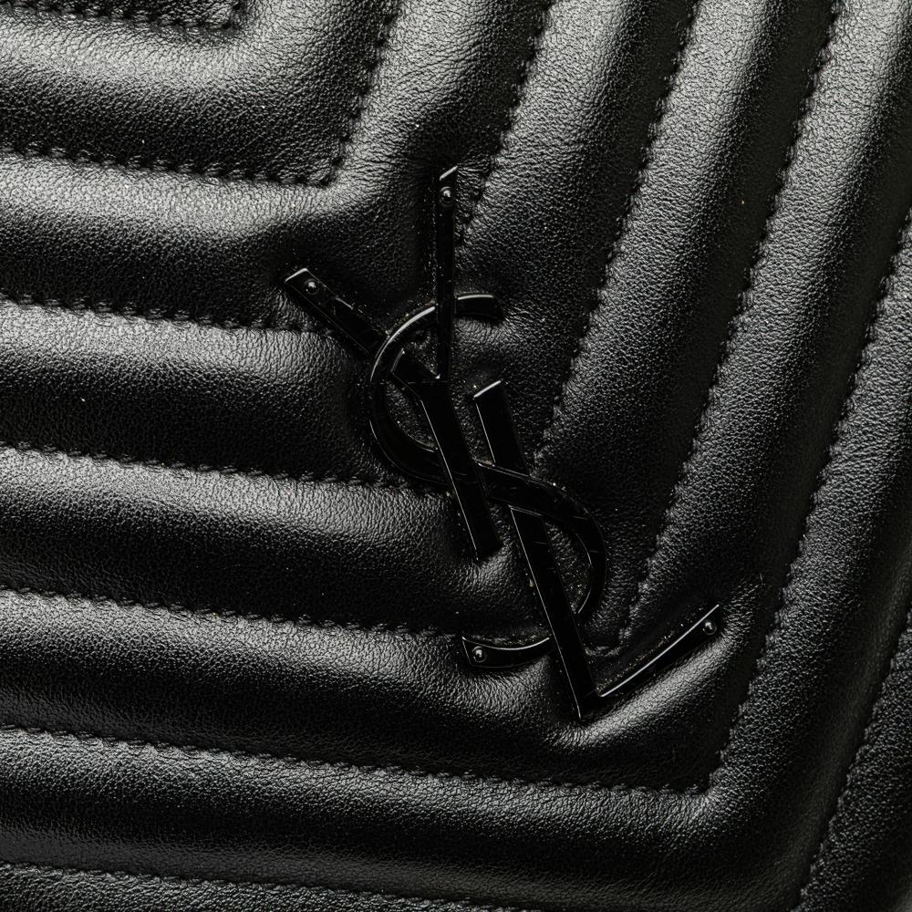 Saint Laurent B Saint Laurent Black Calf Leather Chevron skin Round Vinyle Camera Bag Italy
