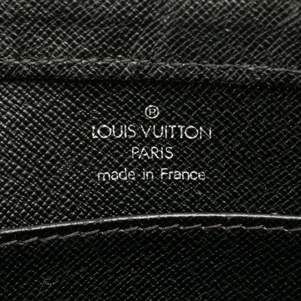 Louis Vuitton B Louis Vuitton Black Taiga Leather Leather Taiga Baikal France
